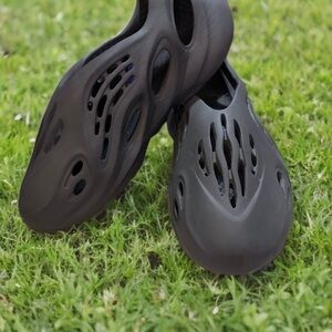 Adidas Yeezy Foam Runners in Black Onyx